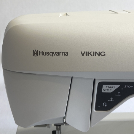 Machine à coudre Opal 690Q Husvarna Machine à coudre Opal 690Q Husvarna