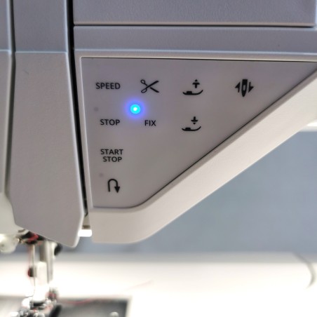 Machine a coudre Husqvarna Brillance 75Q Machine a coudre Husqvarna Brillance 75Q