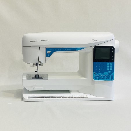 Machine à coudre Husqvarna Opal 650